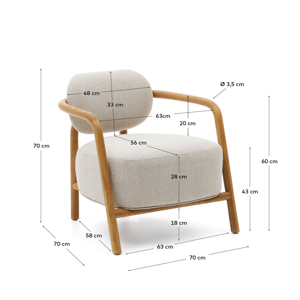 Melqui beige armchair in solid oak wood with a natural finish