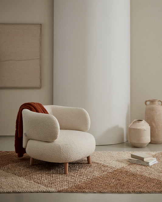 Luisa armchair in white bouclé with solid beech wood legs