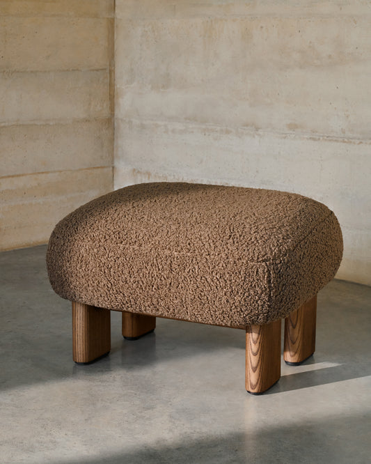 카바나 타우페 부클  FSC100% 월넛컬러 애쉬나무 풋레스트 65x55.4cm