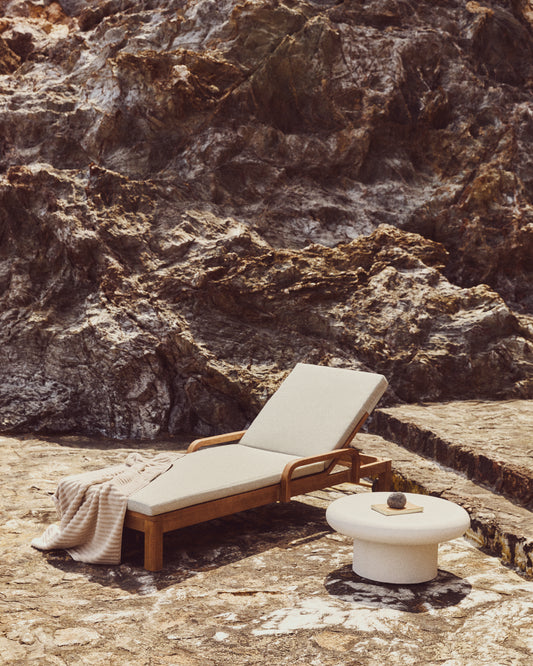 Sonsaura sun lounger made from solid eucalyptus wood FSC 100%