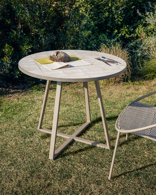 Tella round table in galvanised steel with beige tiles Ø90cm