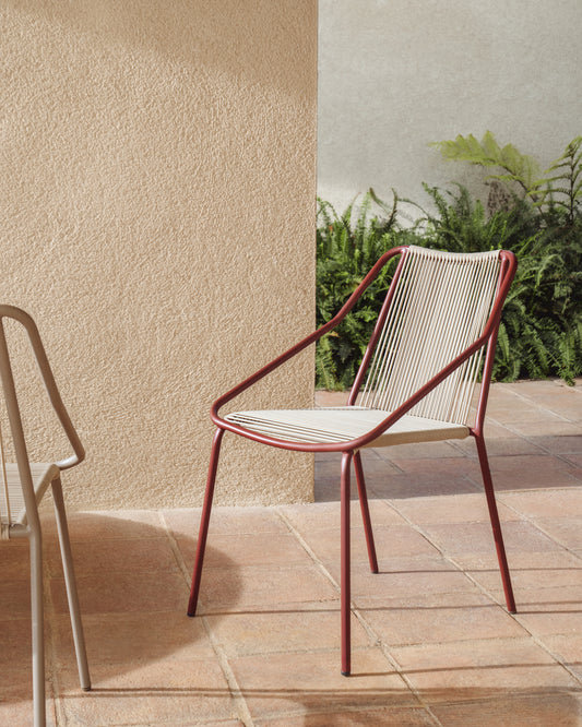 Zivia outdoor chair in ecru rope cord and burgundy galvanised steel