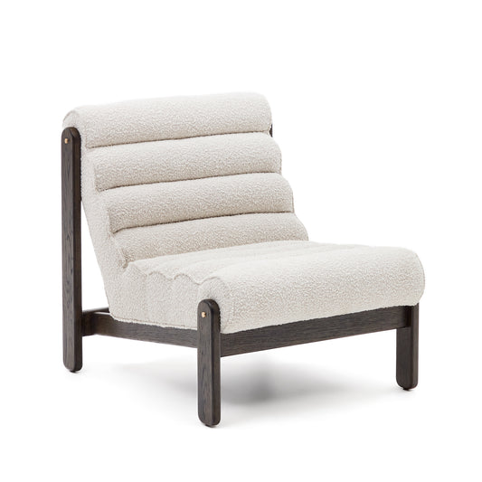 Magira armchair in white bouclé and solid oak wood with a dark finish